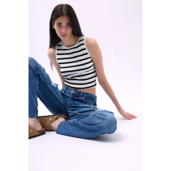 Halter Yaka Çizgili Crop