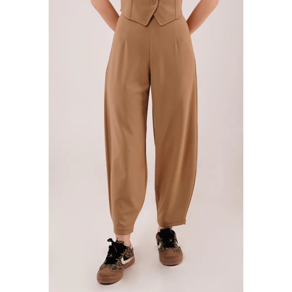 Havuç Kesim Camel Pantolon