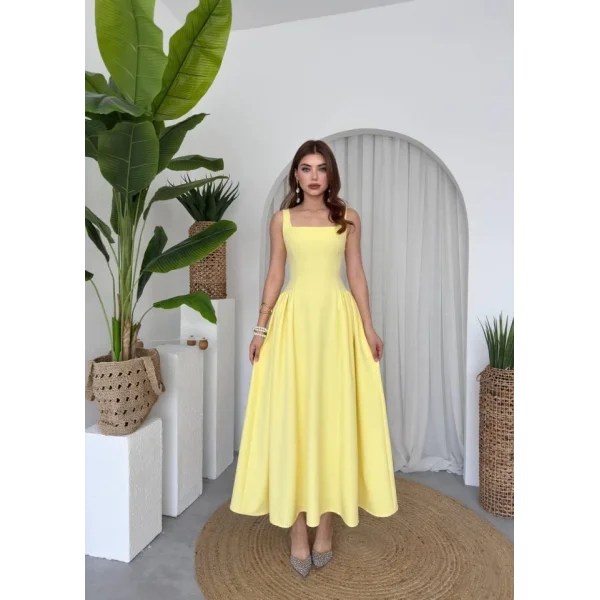 Heldi Piliseli Elbise