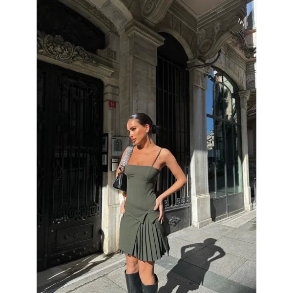 İki Parçalı Pileli Askılı ini Elbise  Haki