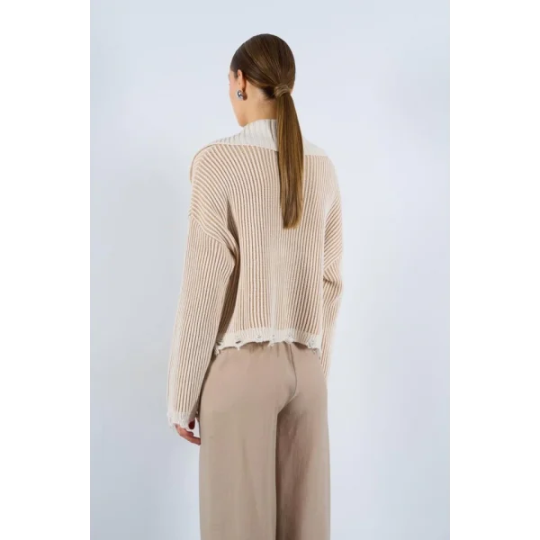 İki Renk Yırtıklı Hırka  KremBej