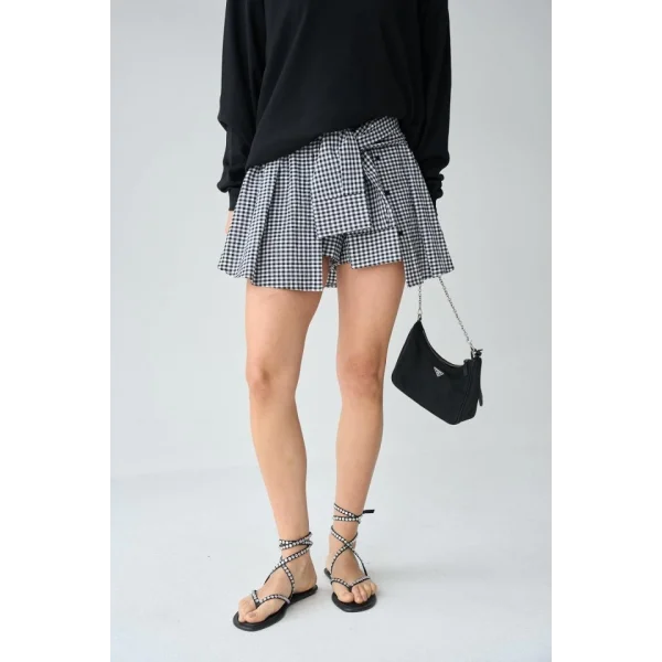 İki Renkli Gömlek Bağlamalı Şort - Siyah-Beyaz