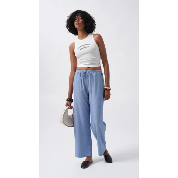 İnce Kemerli Bağcık Detay Pantolon