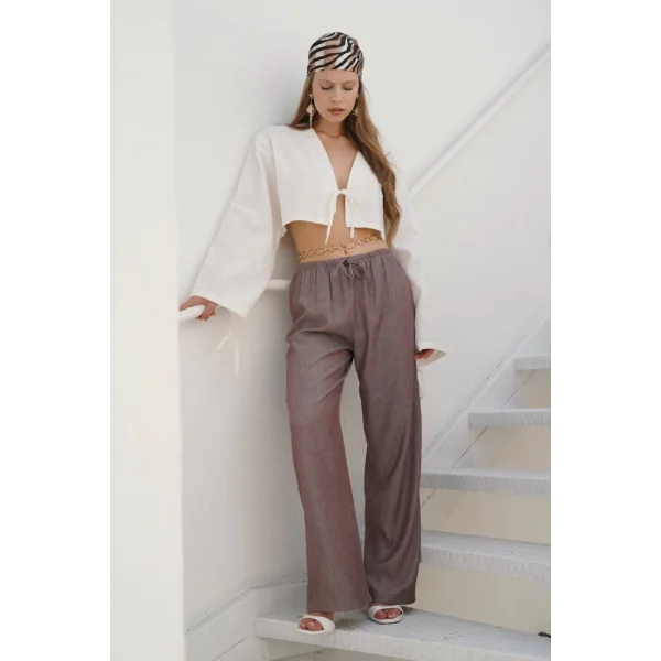 İnce Kemerli Bağcık Detay Pantolon