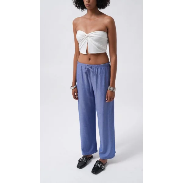 İnce Kemerli Bağcık Detay Pantolon