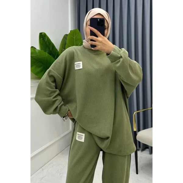 int Klasik Fitilli Kazak Ve Pantolon Takım