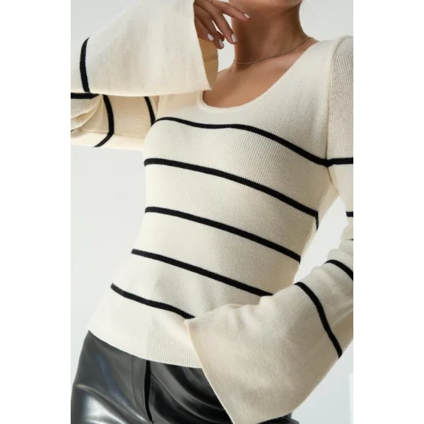 İspanyol Kol Çizgili Kazak  Açık KremSiyah