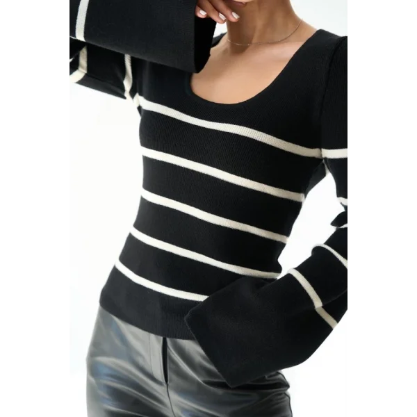 İspanyol Kol Çizgili Kazak  SiyahAçık Krem