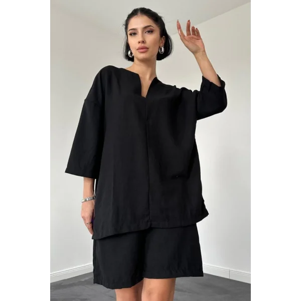 iyah Şort Ve Üst Takım