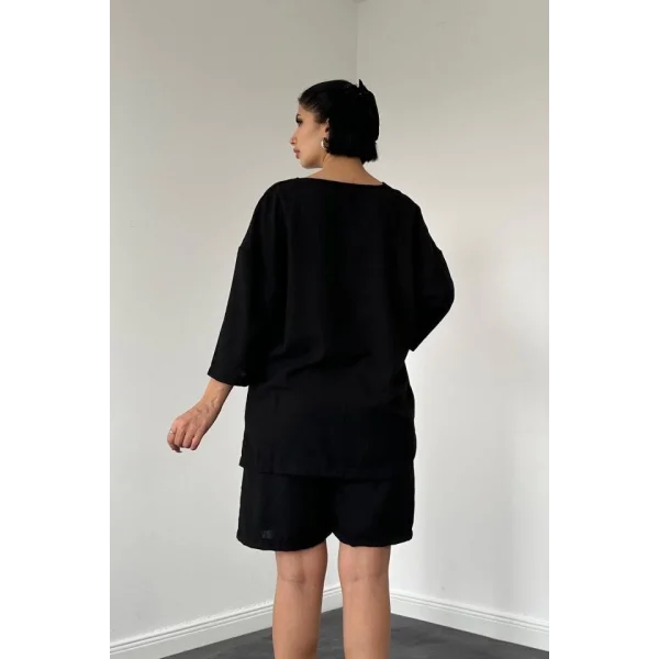 iyah Şort Ve Üst Takım