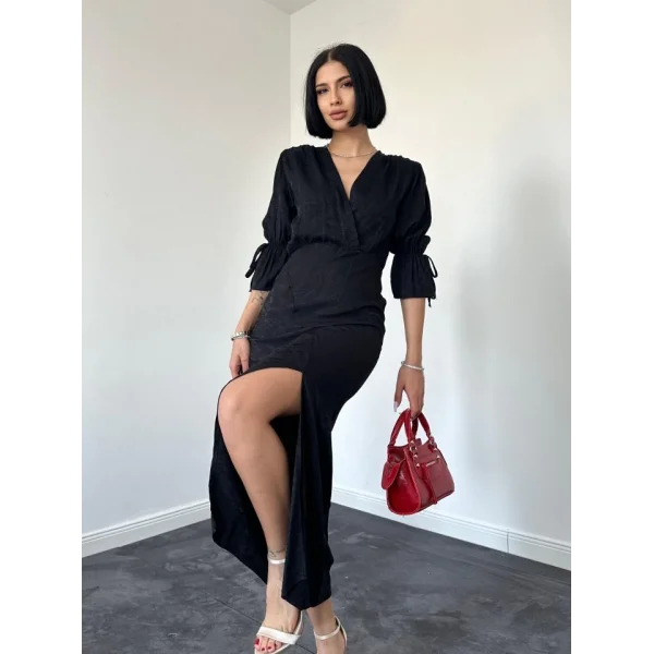 iyah Yırtmaçlı Jakar Elbise