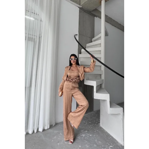 JAKARLI BLUZU TASARIM DETAYLI CEKET-PANTOLON-BLUZ 3 LÜ TAKIM - Bej