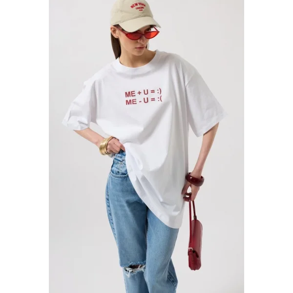 Kabartma Baskılı T-Shirt