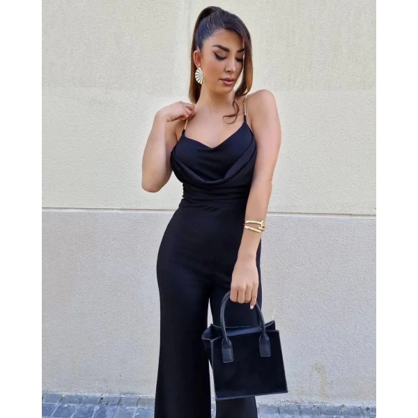 Kadın andy Kumaş Metal Zincir Detaylı Pileli ırt Dekolteli Maxi Boy Tulum