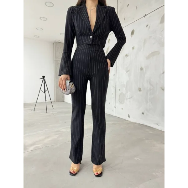 Kadın anşet Yaka Ispanyol Kol çizgi Detay Kısa Ceket Ve Yüksek Bel Ispanyol Paça Pantolon Ikili Takım