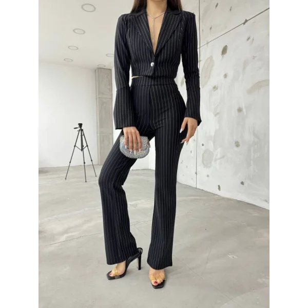 Kadın anşet Yaka Ispanyol Kol çizgi Detay Kısa Ceket Ve Yüksek Bel Ispanyol Paça Pantolon Ikili Takım