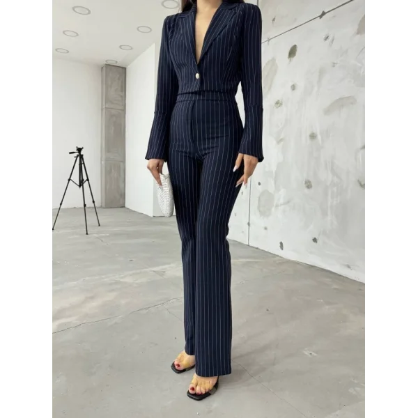 Kadın anşet Yaka Ispanyol Kol çizgi Detay Kısa Ceket Ve Yüksek Bel Ispanyol Paça Pantolon Ikili Takım