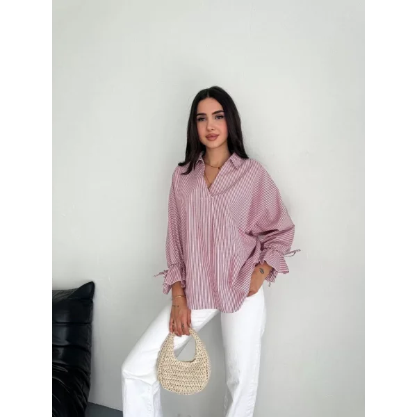 Kadın Arkası Asimetrik Yırtmaç Kesim Detaylı Cizgili Bluz Gömlek - Bordo