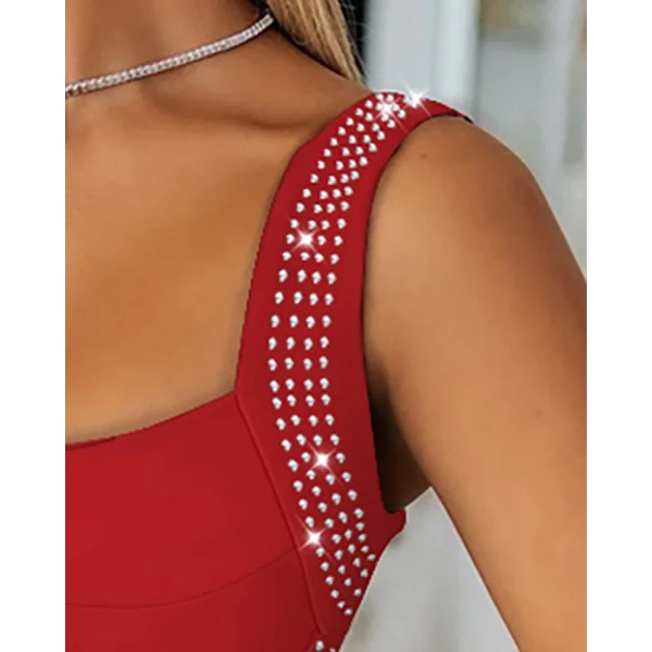 Kadın Askılı Dekolteli Taş Detaylı Kısa Ithal Krep Elbise