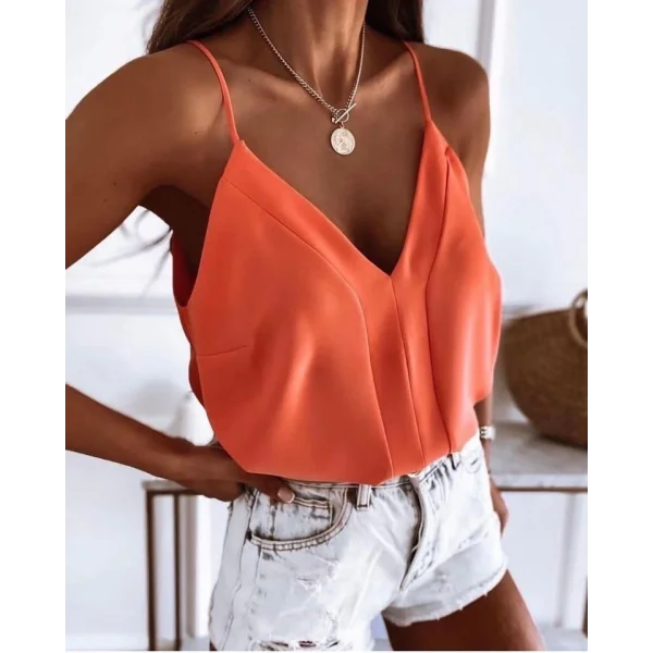 Kadın Askılı V Yaka Detay Sandy Kumaş Bluz