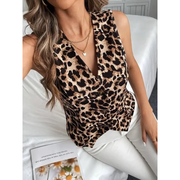 Kadın Askılı V Yakalı önden Düğmeli Leopar Desenli Atlas Ceket