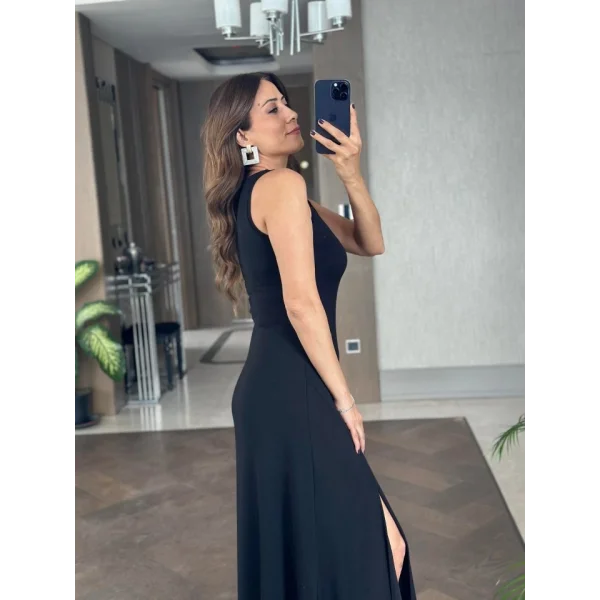 Kadın Askılı V Yakalı Yırtmaçlı Viskon Elbise