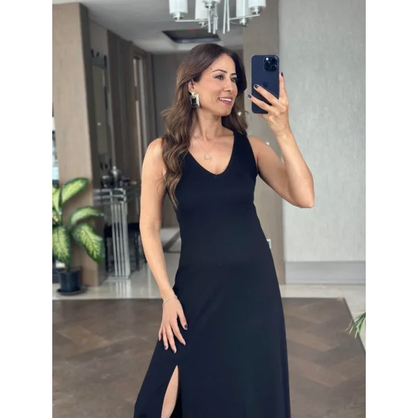 Kadın Askılı V Yakalı Yırtmaçlı Viskon Elbise