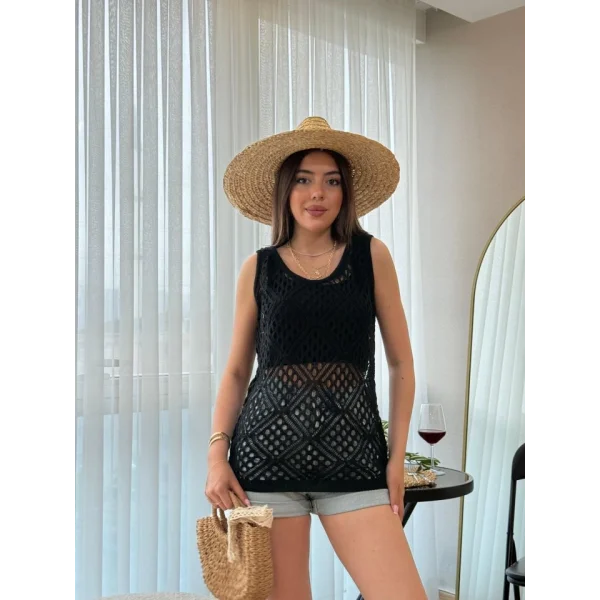 Kadın Askılı Yuvarlak Yaka Geometrik Desenli Triko Bluz