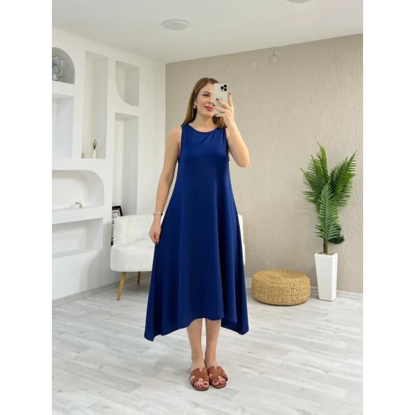 Kadın Askılı Yuvarlak Yakalı Asimetrik Kesim Detaylı Viskon Elbise