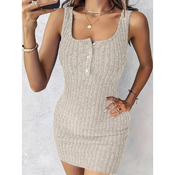 Kadın Askılı Yuvarlak Yakalı önü Düğmeli şardonlu Kaşkorse Mini Elbise Ve Kısa Ceket