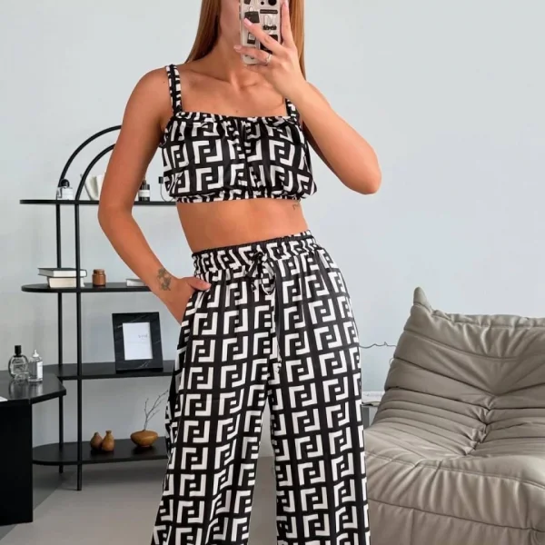 Kadın Bağcık Detaylı Dıjıtal Baskılı Dalgıç Kumaş 3;lü Takım