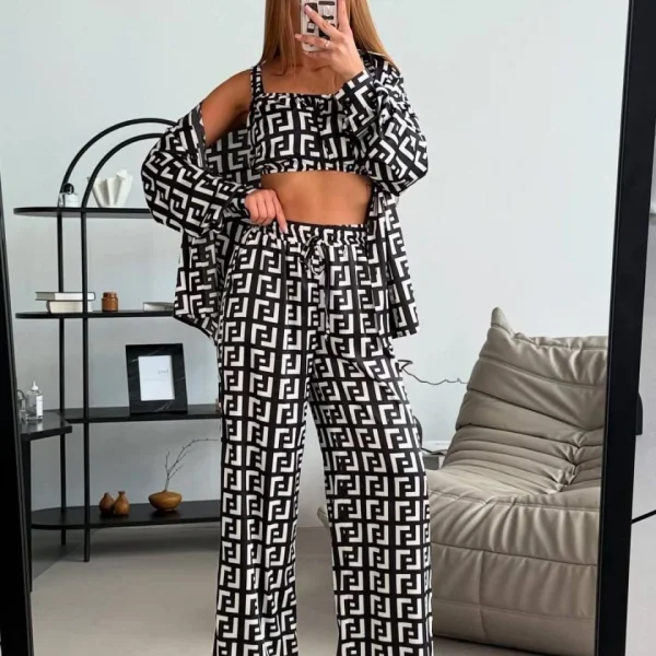 Kadın Bağcık Detaylı Dıjıtal Baskılı Dalgıç Kumaş 3;lü Takım