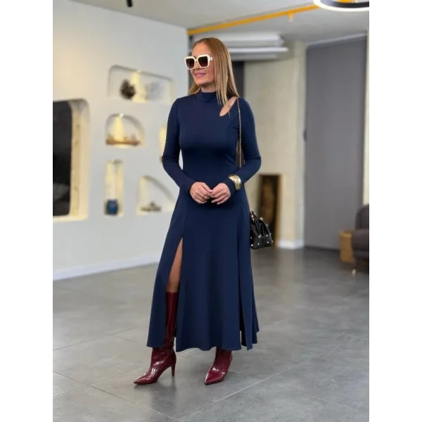 Kadın Balıkçı Yaka Damla Detaylı Yırtmaçlı Uzun Viskon Iki Iplik Maxi Elbise