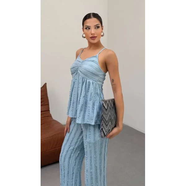 Kadın Bebe Mavisi Dokulu Askılı Üst Ve Bol Paça Pantolon 2’li Takım