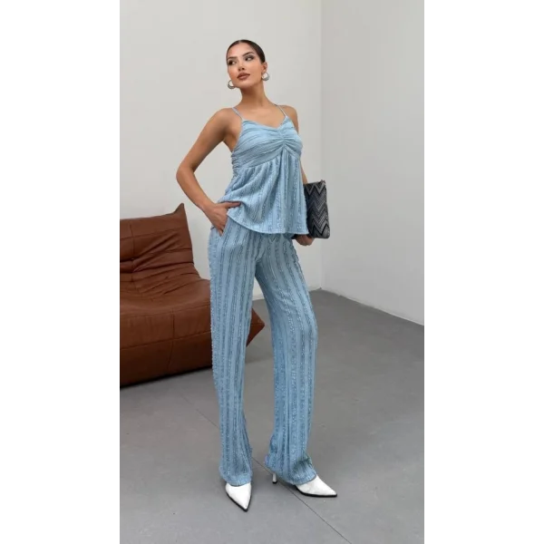 Kadın Bebe Mavisi Dokulu Askılı Üst Ve Bol Paça Pantolon 2’li Takım