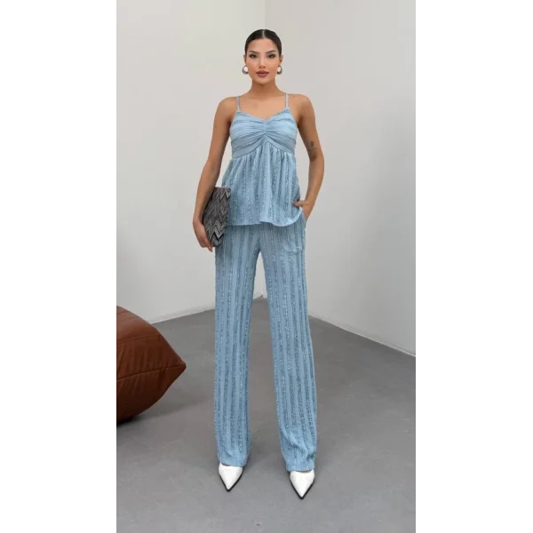 Kadın Bebe Mavisi Dokulu Askılı Üst Ve Bol Paça Pantolon 2’li Takım