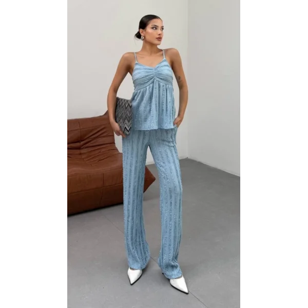 Kadın Bebe Mavisi Dokulu Askılı Üst Ve Bol Paça Pantolon 2’li Takım