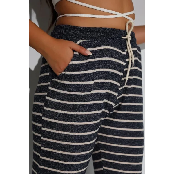 Kadın Beli Lastikli Çizgili Eşofman Altı - Lacivert