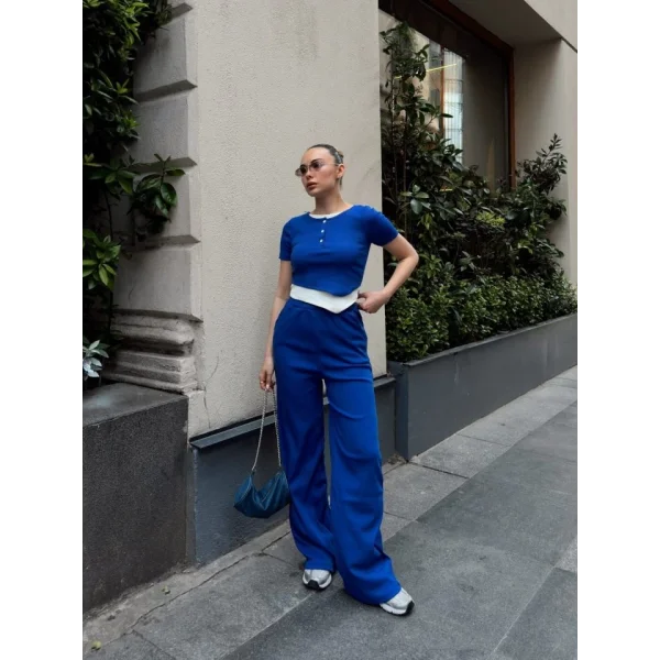 Kadın Bisiklet Yaka Asimetrik Kesim Atlet Detay Bluz Ve Yüksek Bel Bol Paça Pantolon Ikili Takım