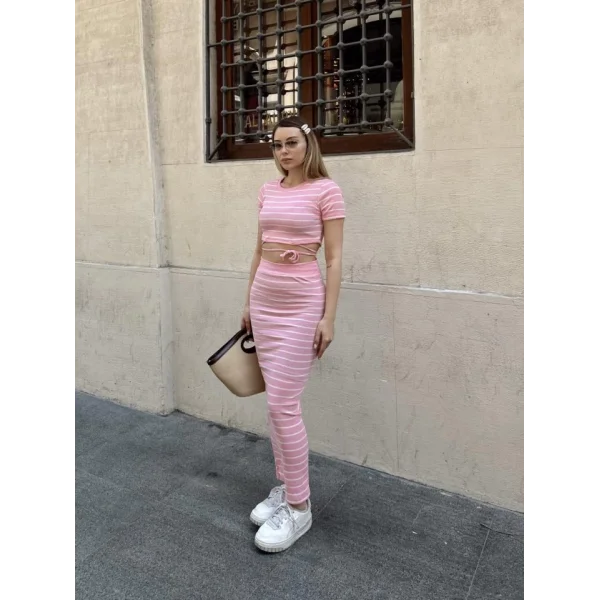 Kadın Bisiklet Yaka Bağcık Detay Crop Ve Yüksek Bel çizgi Desen Etek Ikili Takım