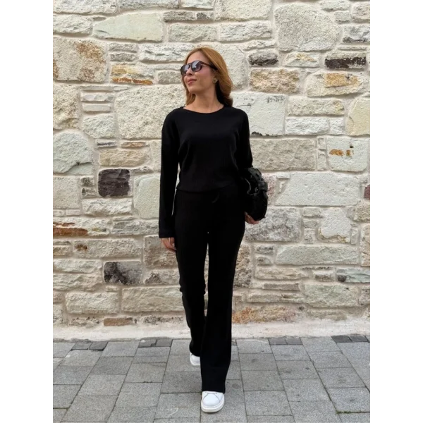 Kadın Bisiklet Yaka Crop Ve Ispanyol Paça Pantolon Ikili Takım