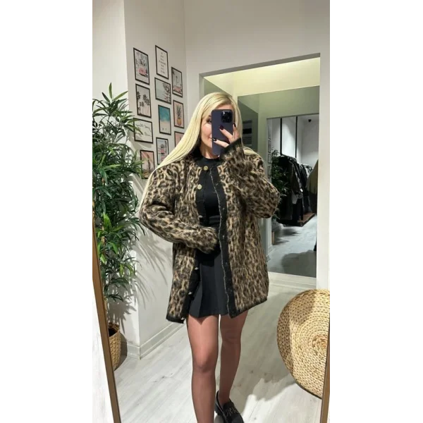 Kadın Bisiklet Yaka Leopar Garnili Düğme Detay Kurka
