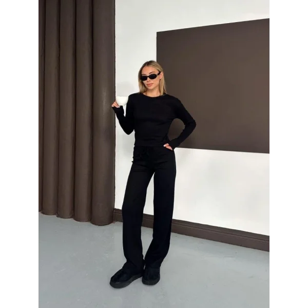 Kadın Bisiklet Yaka Parmak Geçme Detay Uzun Kollu Bluz Ve Pantolon Ikili Takım