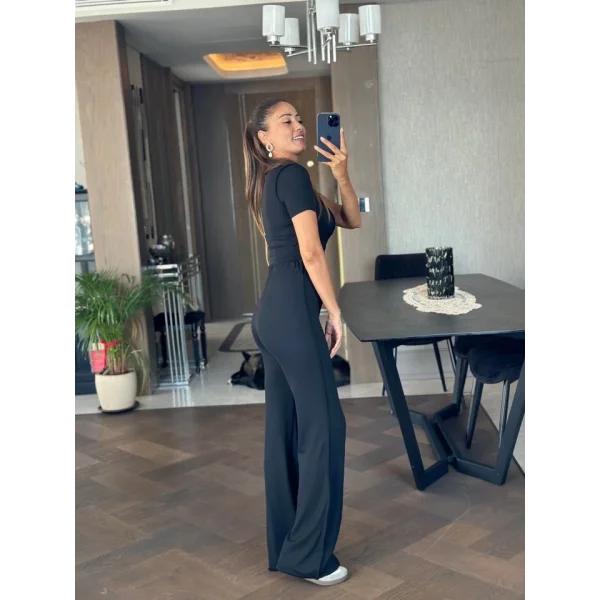 Kadın Bisiklet Yaka Pliseli Bluz Ve Ispanyol Paca Pantolon Ikili Takım