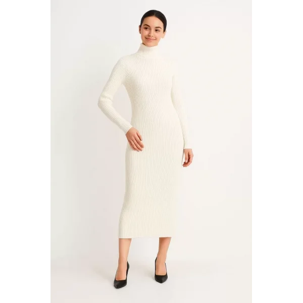 Kadın Boğazlı Triko Elbise – Uzun Fitilli Esnek Dokuma, Tam Kalıp, Kışlık & Baharlık Şık Rahat Stil, 130 cm Midi Boy Elbise - Beyaz