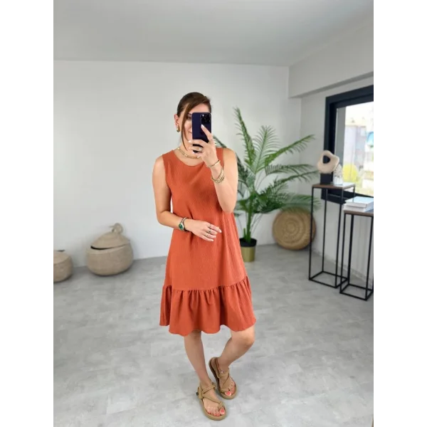 Kadın Bürümcük Kumaş Eteği Fırfır Detaylı Sıfır Kol Elbise