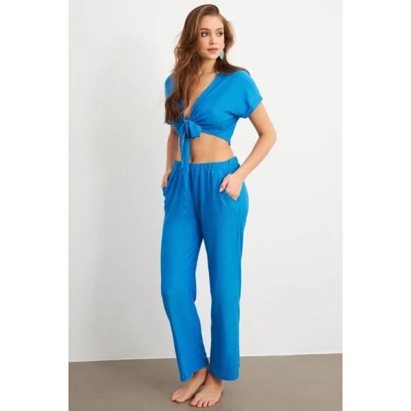 Kadın Bürümcük Kumaş Pantolonlu Takım