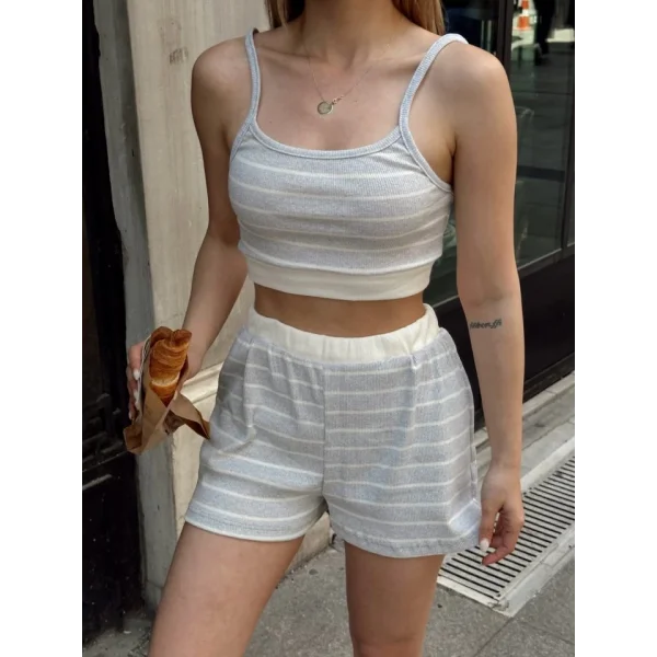 Kadın çixgi Detay Büstiyer Ve şort Ikili Takım