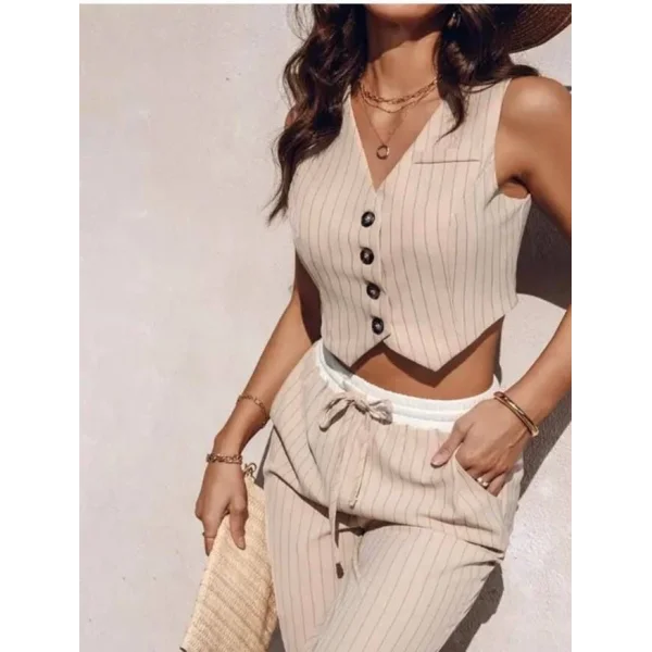 Kadın Dalgıç Krep Düğmeli Yelek Takım