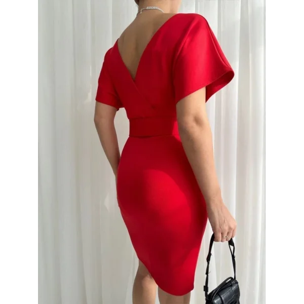 Kadın Dalgıç Krep V Yaka Ve Sırt Dekolte Detaylı Elbise